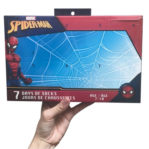MARVEL SPIDER-MAN  "7 Days of Socks" Advent Calendar Gift Set Size Ages 7-10 NEW - Picture 1 of 8